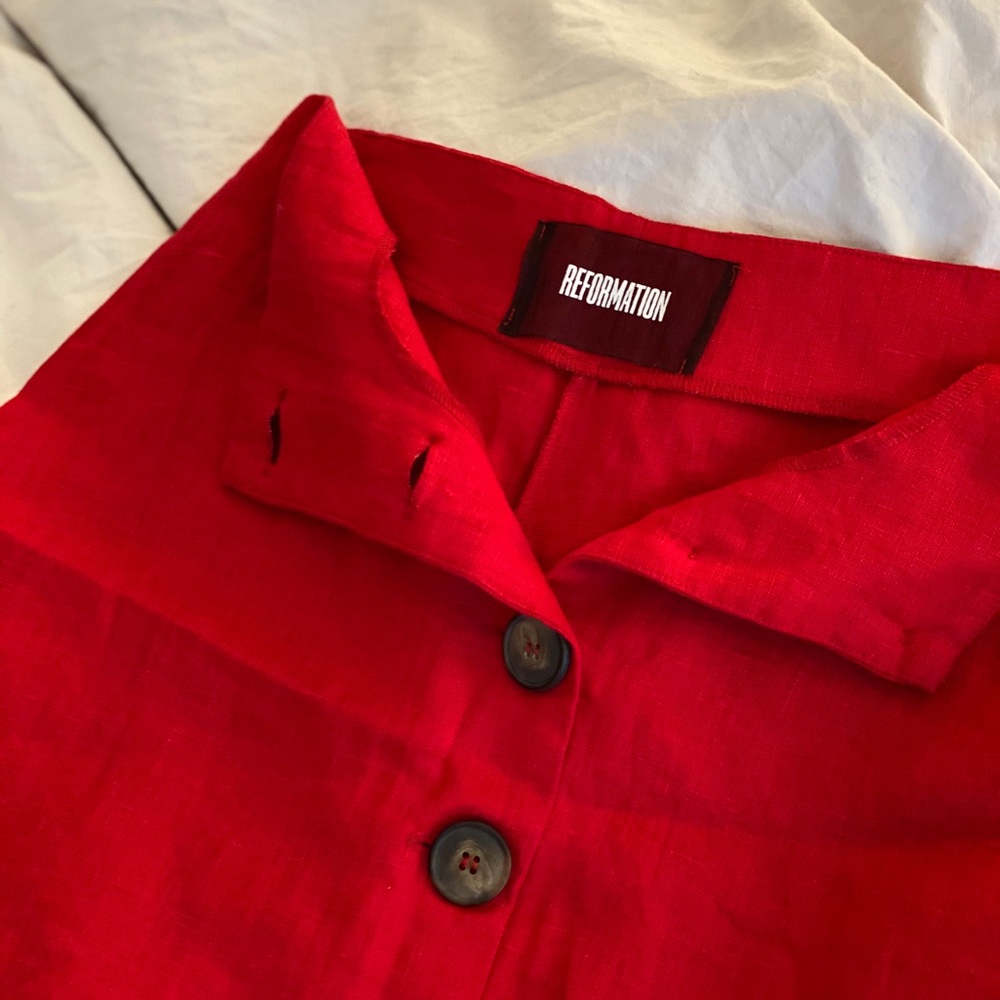 Reformation linen Candy Skirt in Cherry Red - Picture 4 of 8